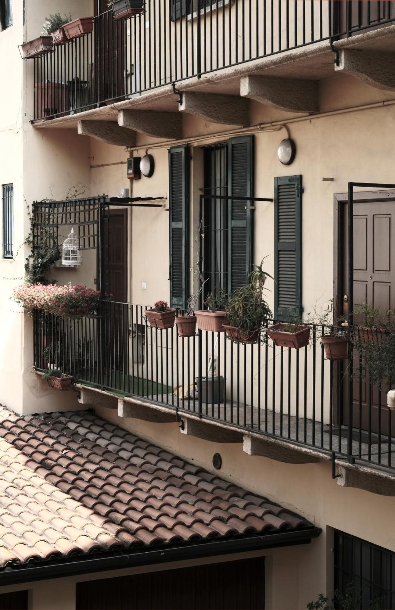 מילאנו Comecasa Flowery Terraced Apartment מראה חיצוני תמונה