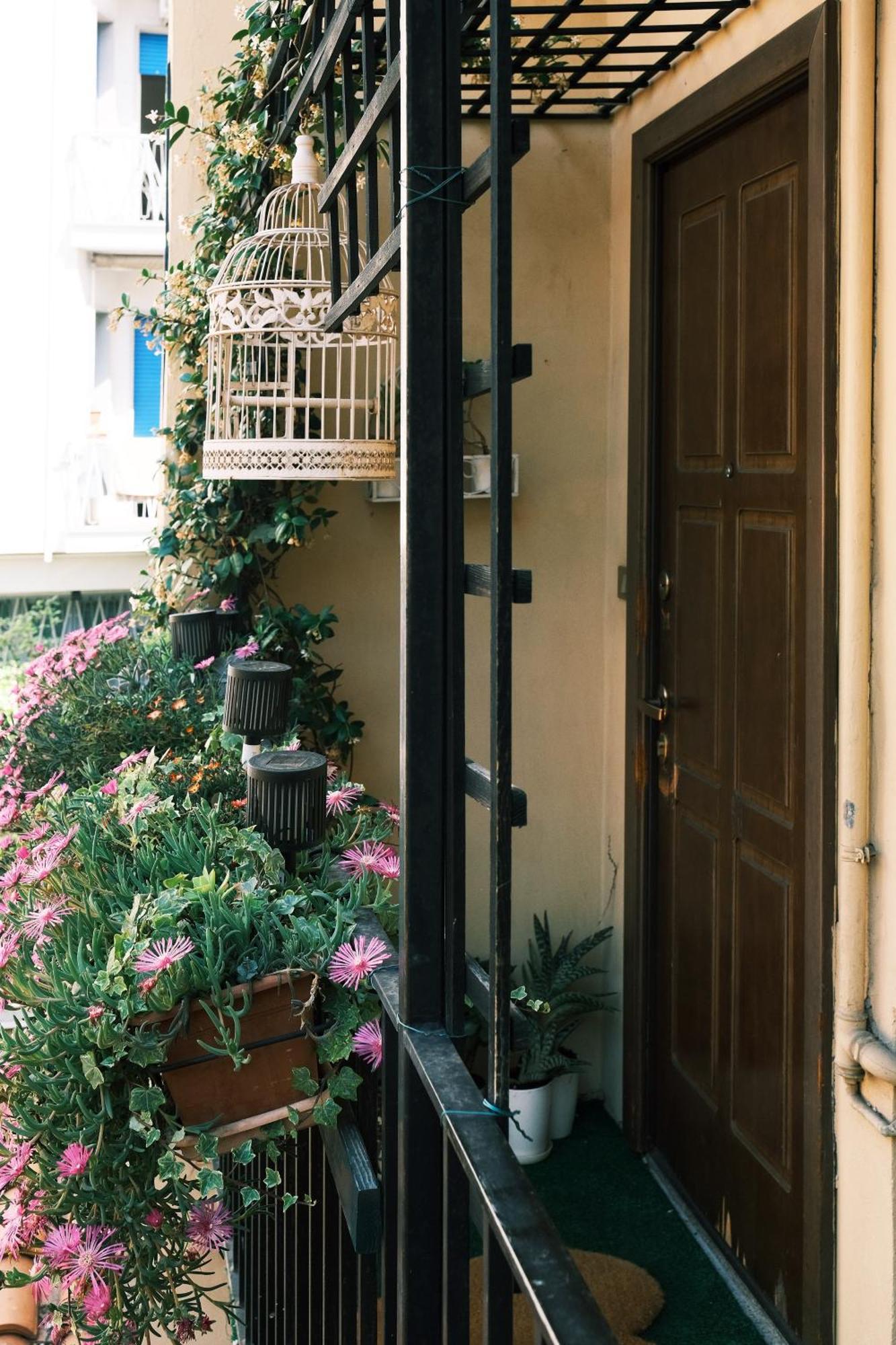 מילאנו Comecasa Flowery Terraced Apartment מראה חיצוני תמונה