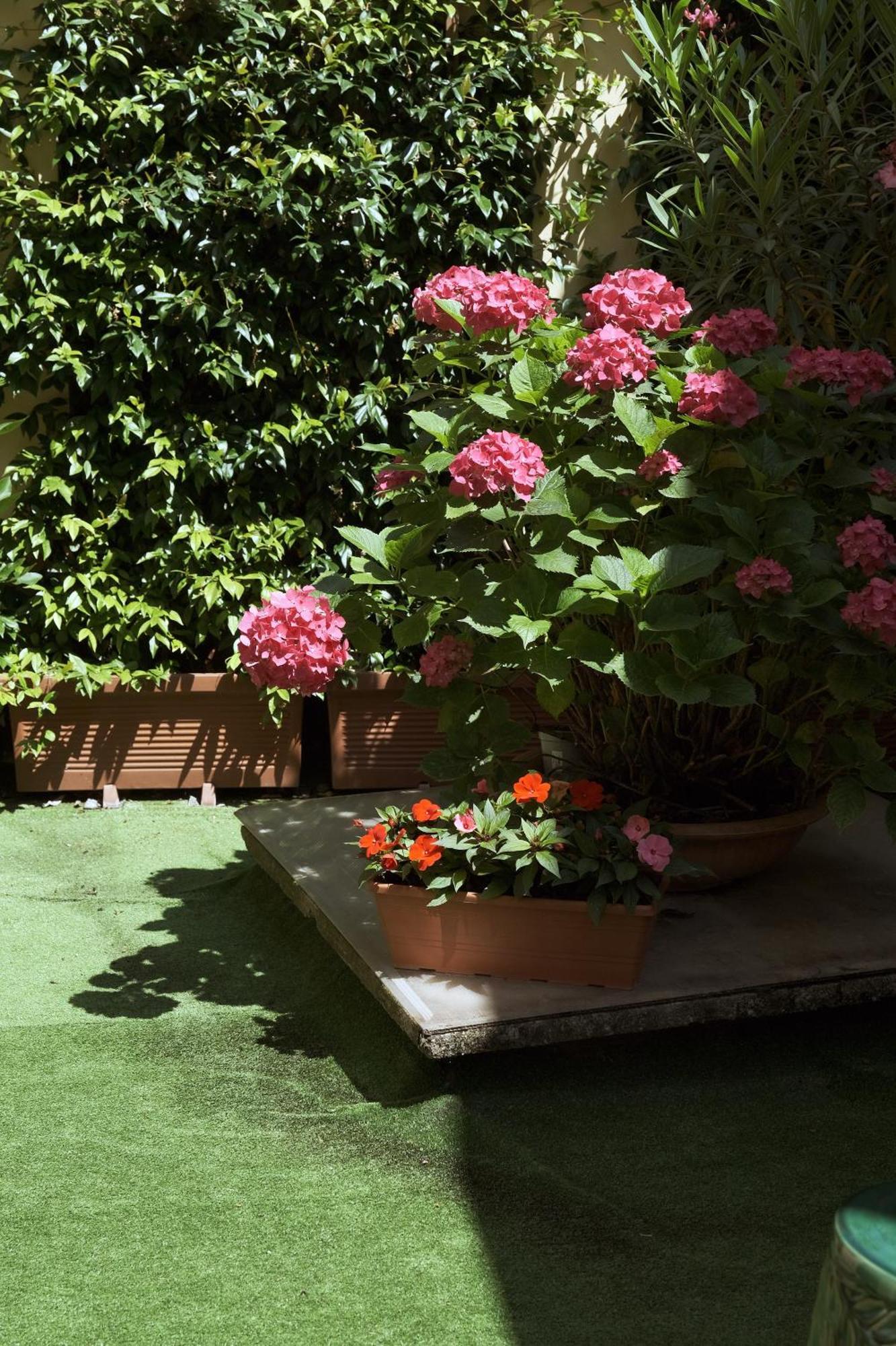 מילאנו Comecasa Flowery Terraced Apartment מראה חיצוני תמונה